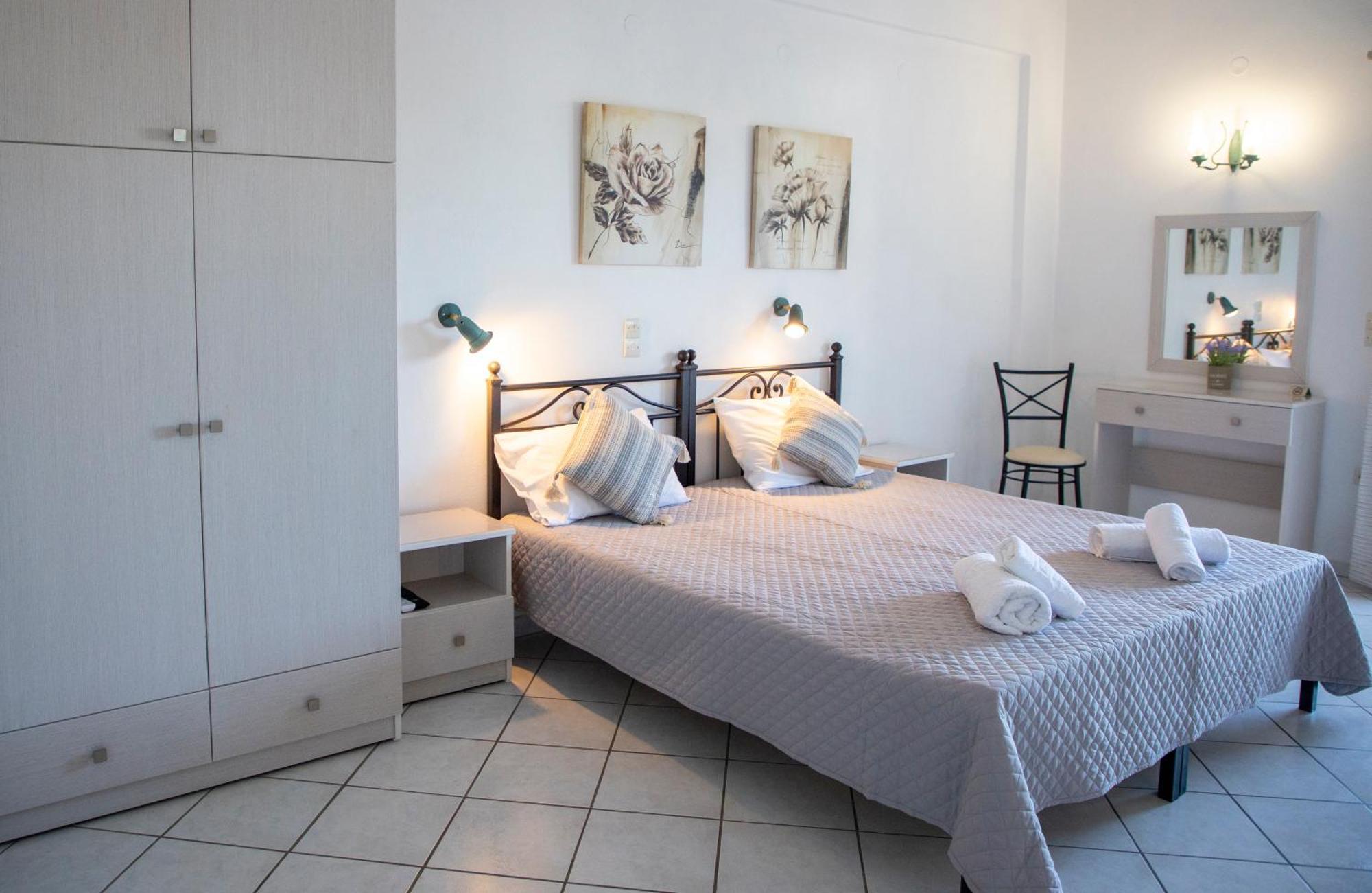 Sunrise Studios Megalochori  Dış mekan fotoğraf